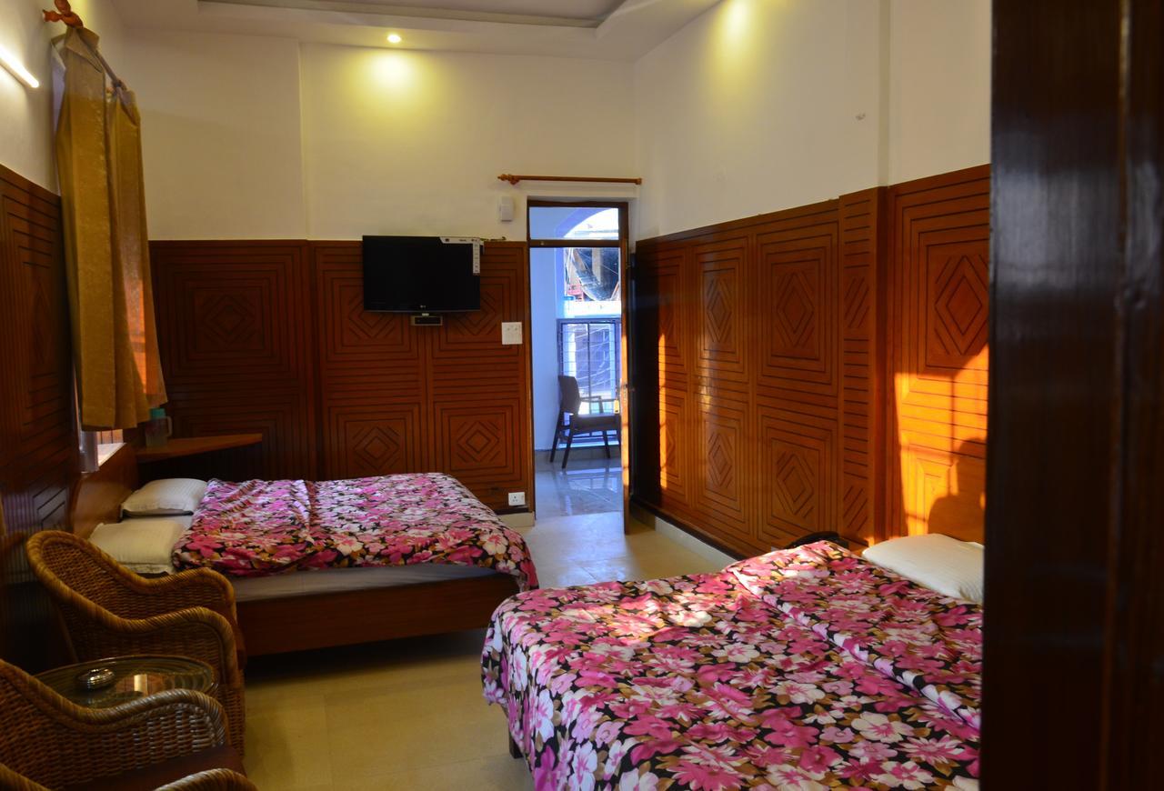 Clarks Hotell Mussoorie Eksteriør bilde